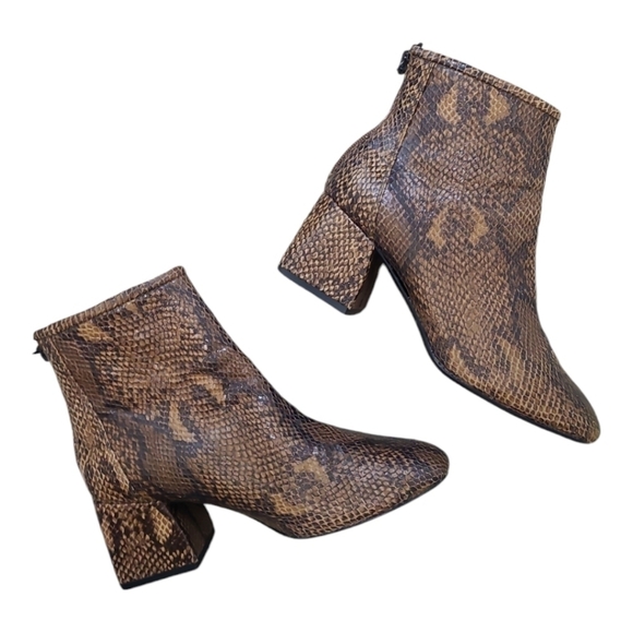 Bershka Python Chunky Heel Ankle Boots Size 36 EU 6 US - Picture 1 of 14